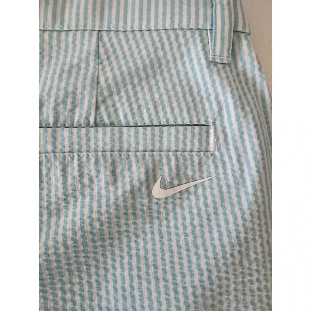 Nike Mens Golf Shorts‎ Standard Fit Seersucker Blue White Stripe Size 30